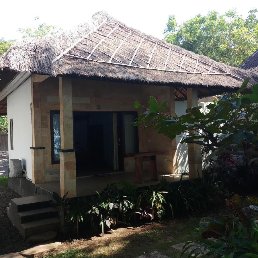 Jemeluk Beach Bungalows Amed Buitenkant foto