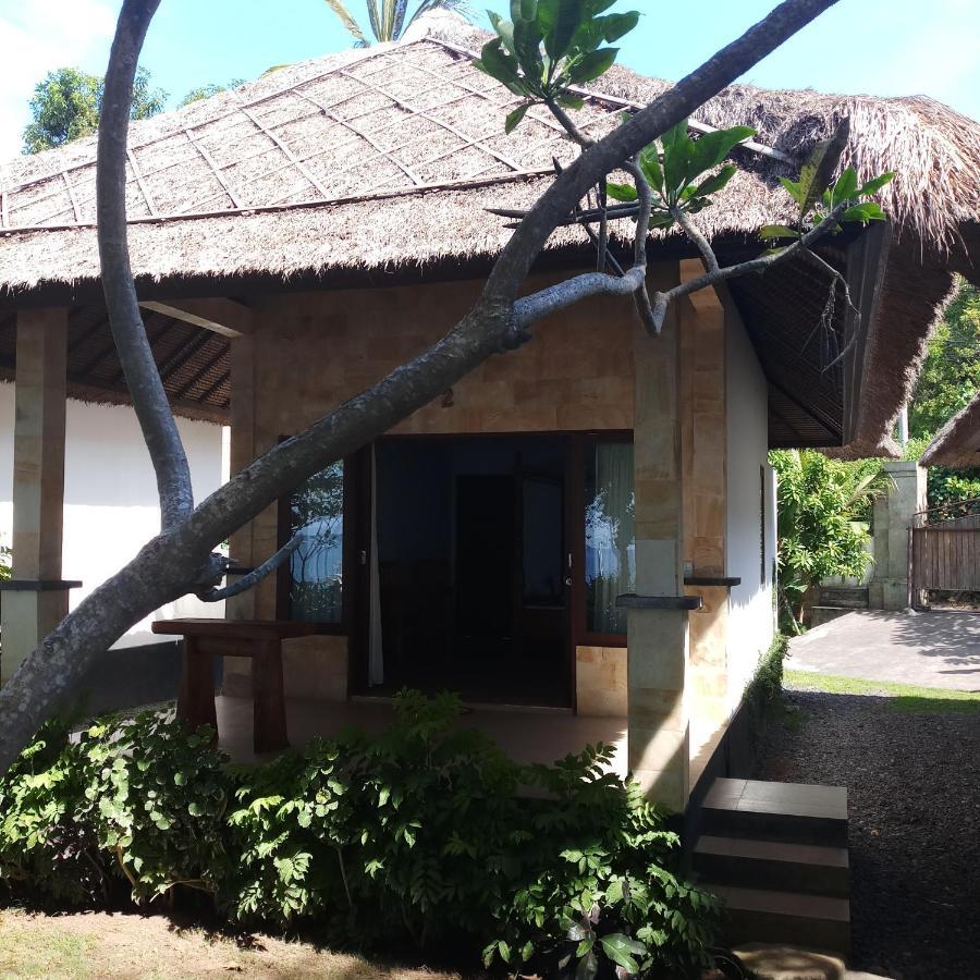 Jemeluk Beach Bungalows Amed Buitenkant foto