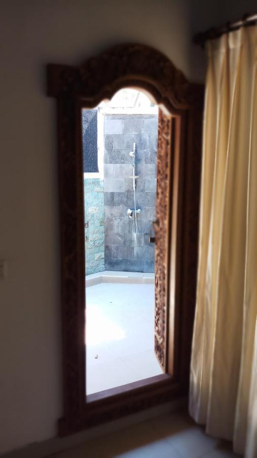 Jemeluk Beach Bungalows Amed Buitenkant foto