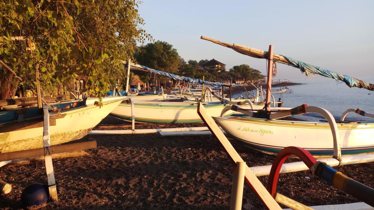 Jemeluk Beach Bungalows Amed Buitenkant foto