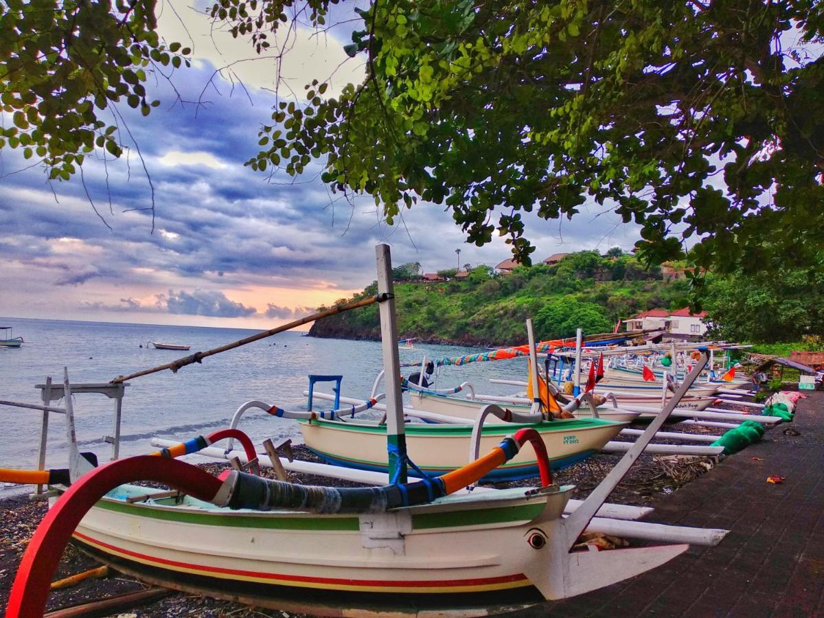 Jemeluk Beach Bungalows Amed Buitenkant foto